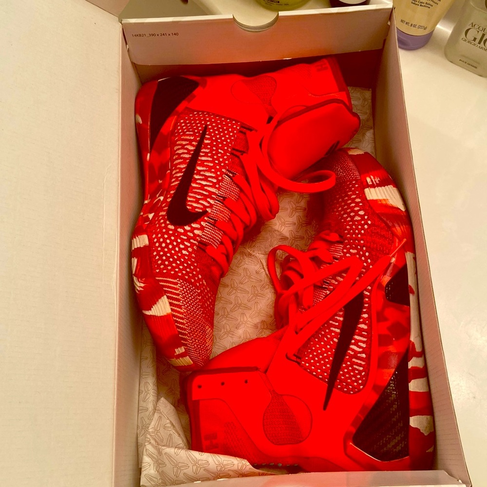 Kobe Xmas 9